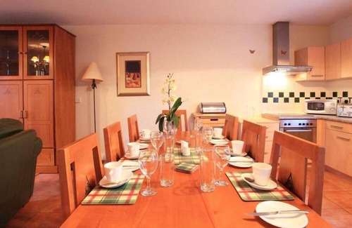 Kenmare House | Recent house close to Kenmare