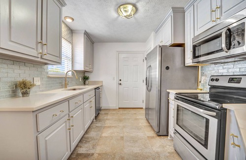 Panama City House | Recently Remodeled, Enclosed Yard, Outdoor Kitchen