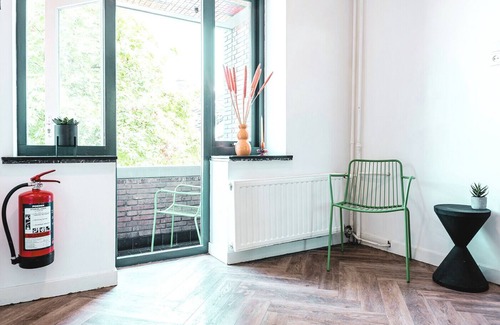 Tilburg Apartment | Recently renovated private single room, ideally located near Tilburg’s top tourist hotspots.