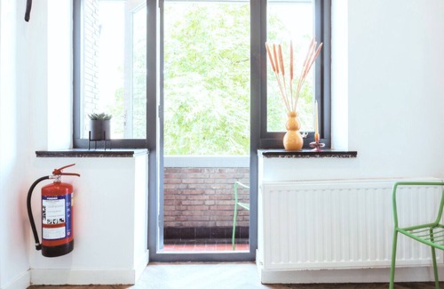 Tilburg Apartment | Recently renovated private single room, ideally located near Tilburg’s top tourist hotspots.