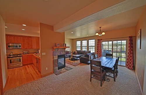 Winter Park House | Recently updated townhouse in perfect downtown location - walk everywhere!