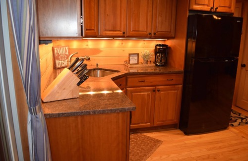 West Bridgton Cabin | Recharge at the Red Fox Retreat