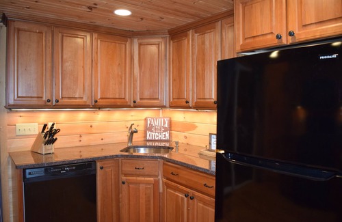West Bridgton Cabin | Recharge at the Red Fox Retreat