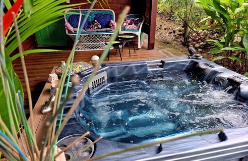 Bas Vent House | Reconnect & relax mini-break - Gite with private spa for 2