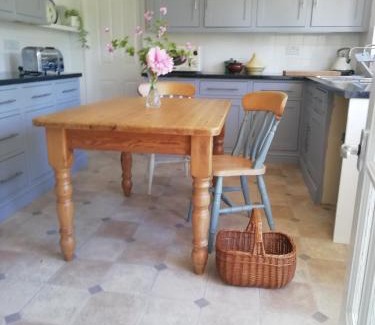 Colyton Bed & Breakfast | records place