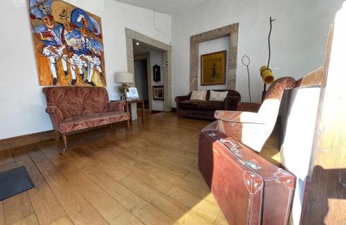 Oza-Cesuras Hotel | Rectoral de Cines