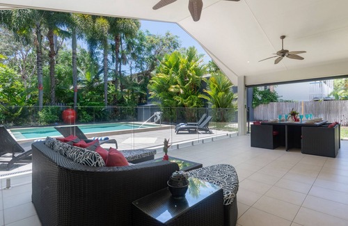 Port Douglas House | Red Anchor, 30 Mudlo Street - 5 Bedroom House Close To Town