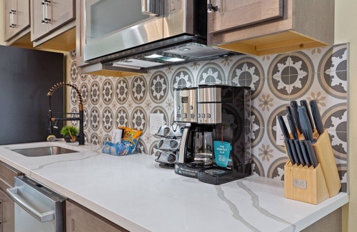 Downtown St. Louis House | Red Brick Hideaway | JZ Vacation Rentals