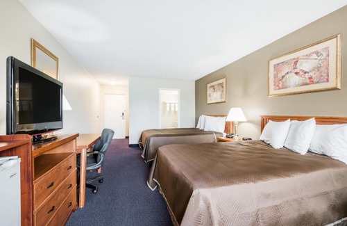 Rohrerstown Hotel | Red Carpet Inn Lancaster