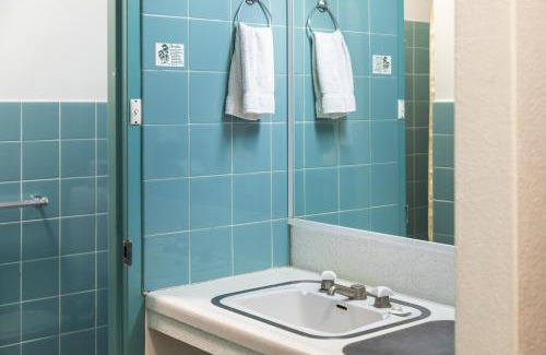 Mount Gambier Hotel | Red Carpet Motel