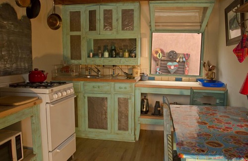 Taos Apartment | Red Cat House Vacation Apartment