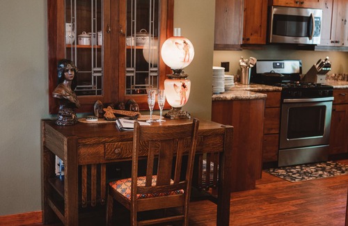 Tomahawk House | Red Cloud Point Retreat - Luxe Peninsula Escape on Lake Mohawksin