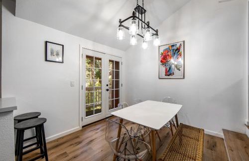 Arrowhead Villas House | Red Cottage Charmer