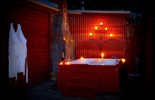 Staveley House | Red Cottages Staveley
