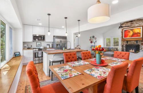 Woodcreek House | Red Donkey Cottage