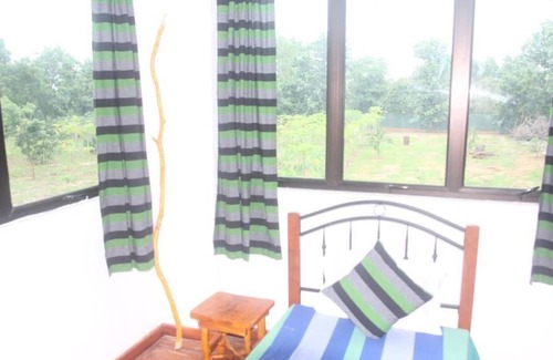 Thanamalvila House | Red Elephant safari Cottage