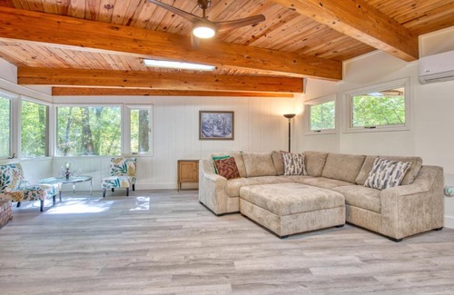 Franklin House | Red Fox Den