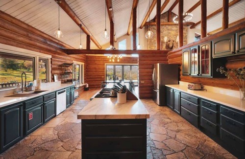 Alpine Cabin | Red Hawk Ridge Luxury Log Cabin Experience!