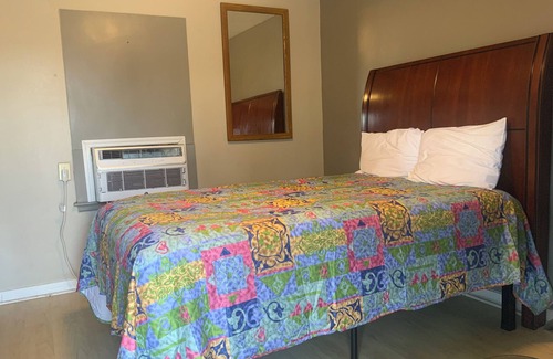 Conway Hotel | Red hill motel