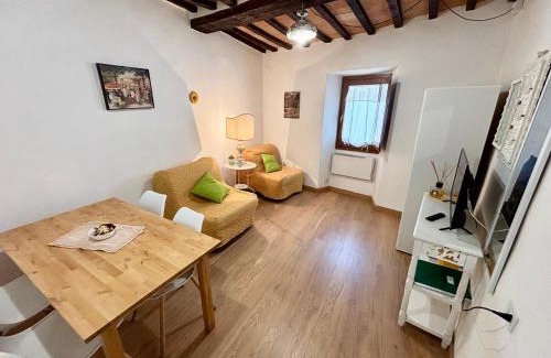 Gubbio Apartment | Red House