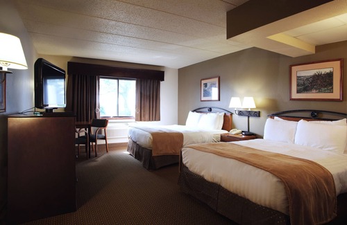 Grimes Hotel | Red Lion Inn & Suites Grimes
