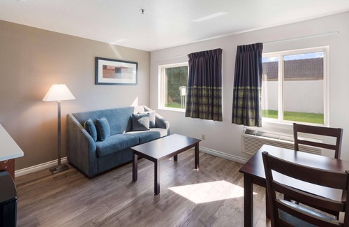 Tri-Cities Hotel | Red Lion Inn & Suites Kennewick Tri-Cities