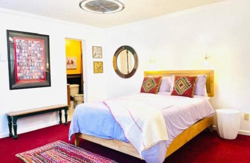 Highmount Apartment | Red Peacock Catskill Cabin sleeps four 6