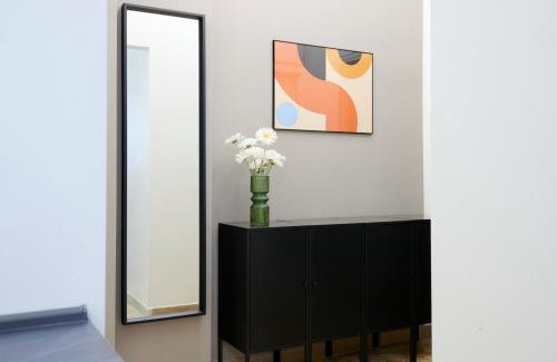 Bullona House | RED RIBBON