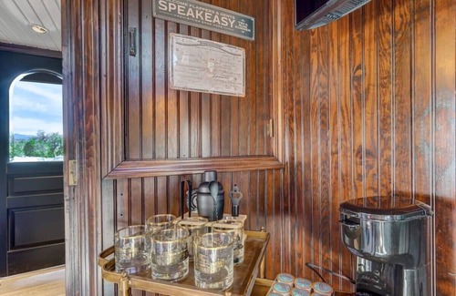 Colorado Springs Apartment | Red Rock Caboose! Scenic Views, Trails & BBQ