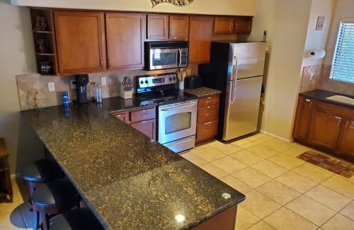 Oak Creek Apartment | Red Rock Luxury