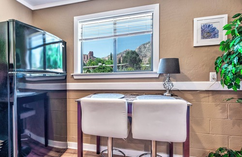 West Sedona House | Red Rocks, HOT TUB, W. Sedona, Walk to trls, 1 bd!