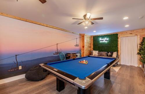 Chalet Village North Ski Chalet | Red Roof Chalet of the Smokies
