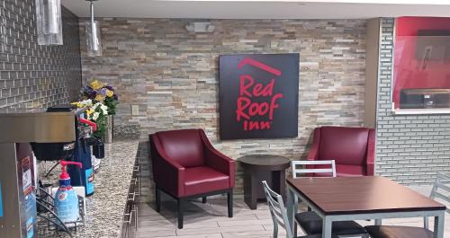 Broadmoor Hotel | Red Roof Inn Baton Rouge