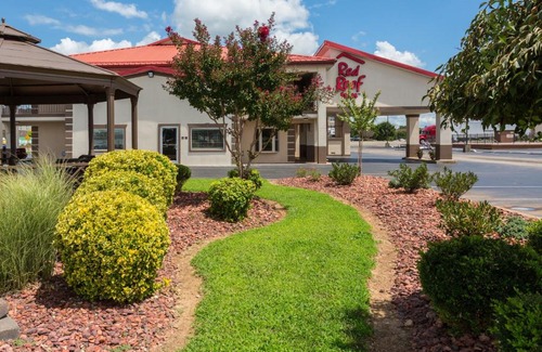 Bowling Green Hotel | Red Roof Inn Bowling Green