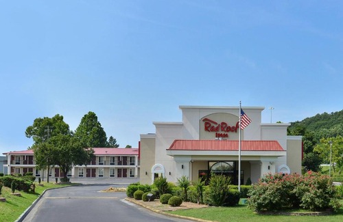 Dalton Hotel | Red Roof Inn Dalton