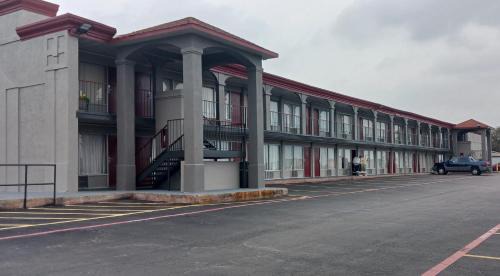Fort Worth Hotel | Red Roof Inn Fort Worth West