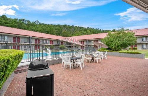 Hot Springs Hotel | Red Roof Inn Hot Springs