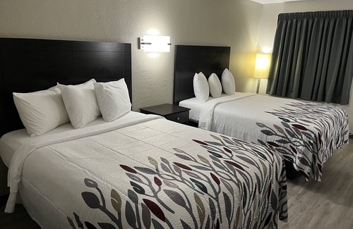 Kimball Hotel | Red Roof Inn Kimball, TN - I-24