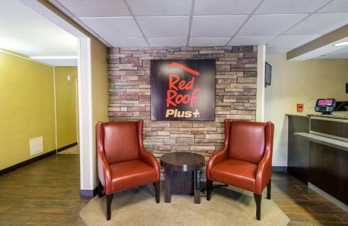 Woburn Hotel | Red Roof Inn PLUS+ Boston - Woburn/ Burlington