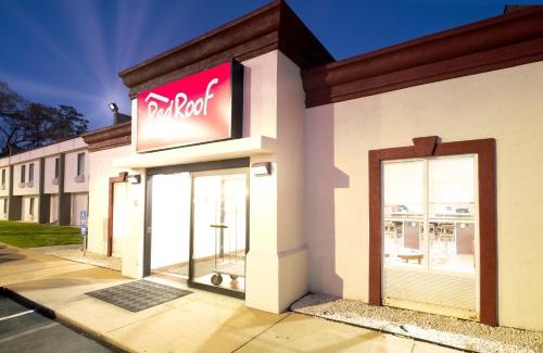 Crabtree Hotel | Red Roof Inn Raleigh North-Crabtree Mall-PNC Arena