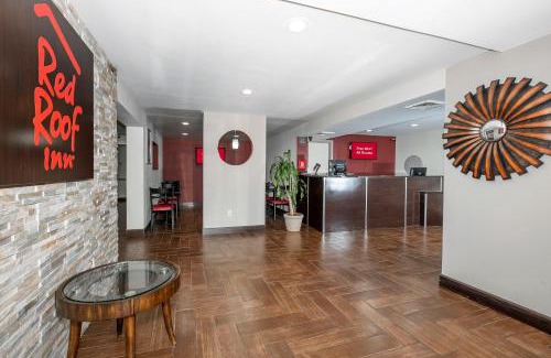 Crabtree Hotel | Red Roof Inn Raleigh North-Crabtree Mall-PNC Arena
