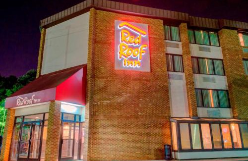 Southwest Raleigh Hotel | Red Roof Inn Raleigh Southwest - Cary