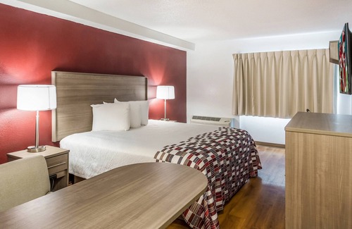 Rochester Hotel | Red Roof Inn Rochester – Airport