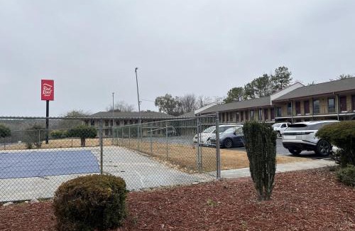 Rockingham Hotel | Red Roof Inn Rockingham