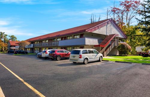 Salem Hotel | Red Roof Inn Salem
