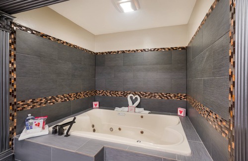 Stockton Hotel | Red Roof Inn Stockton