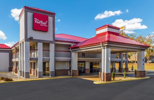 Athens Hotel | Red Roof Inn & Suites Athens, AL