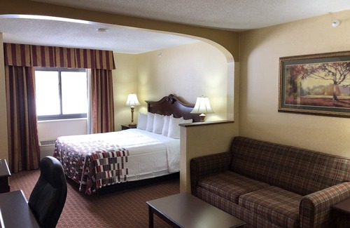 Chestertown Hotel | Red Roof Inn & Suites Chestertown