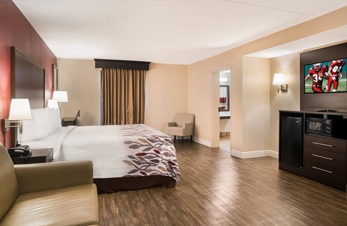 Tupelo Hotel | Red Roof Inn Tupelo
