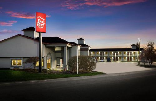 Weedsport Hotel | Red Roof Inn Weedsport